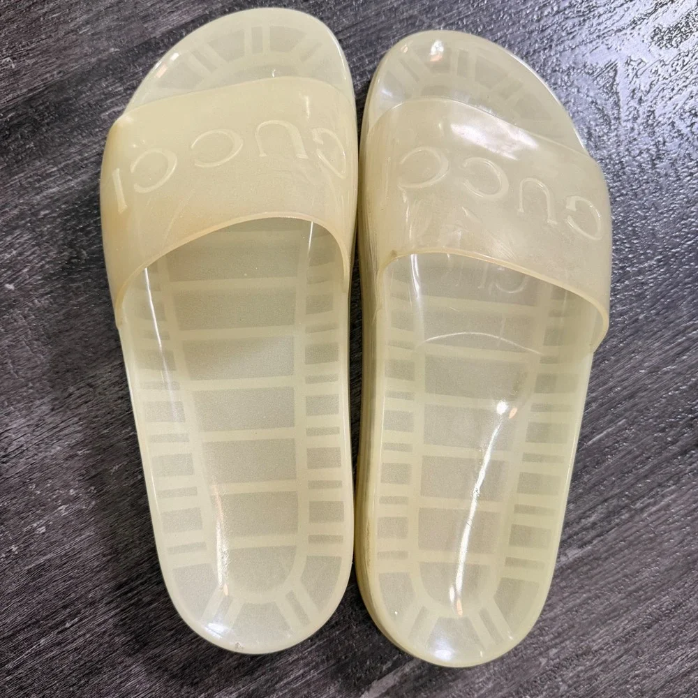 Gucci Slides Sandals Women 9 Glow In The Dark Yellow Green Logo Rubber Italy